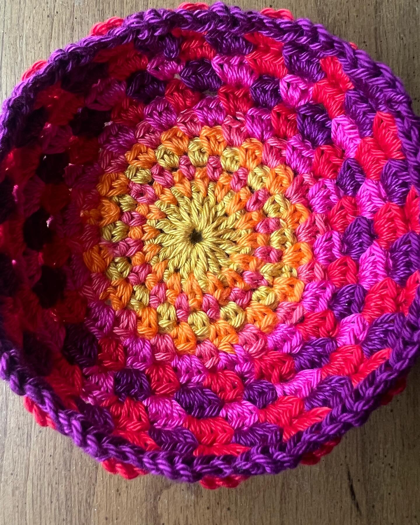 Crochet Art Bowls, pink rim is sold. Choose purple or yellow.